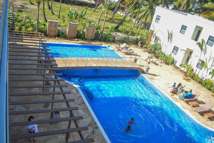 Pool 35 of 73