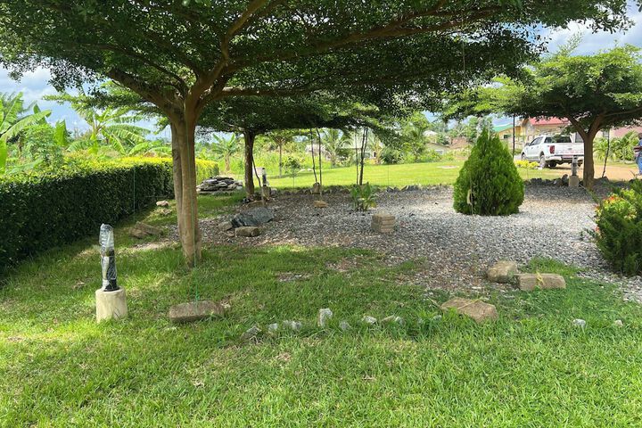 Property Grounds 21 of 25