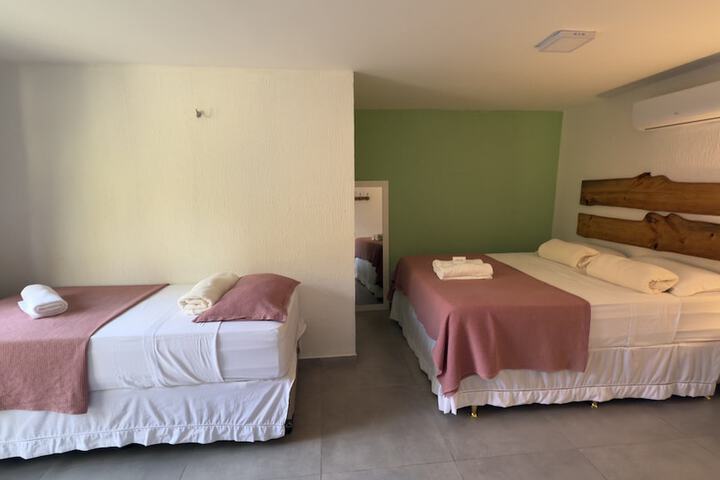 Room 28 of 81