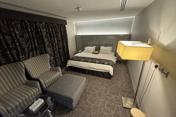 Room 18 of 61