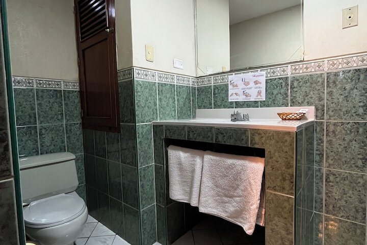 Room 41 of 69