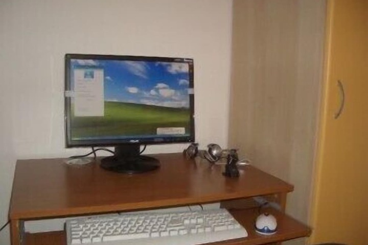 In-room business center