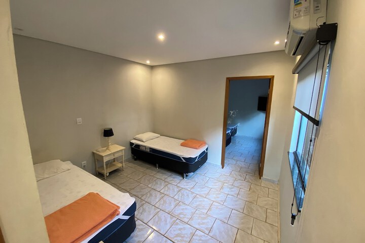 Room 9 of 38