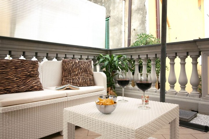Terrace/Patio 7 of 12