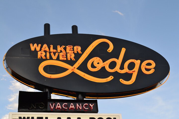Walker River Lodge in Bridgeport, CA