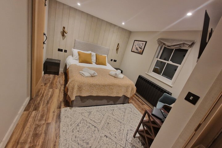 Room 17 of 57