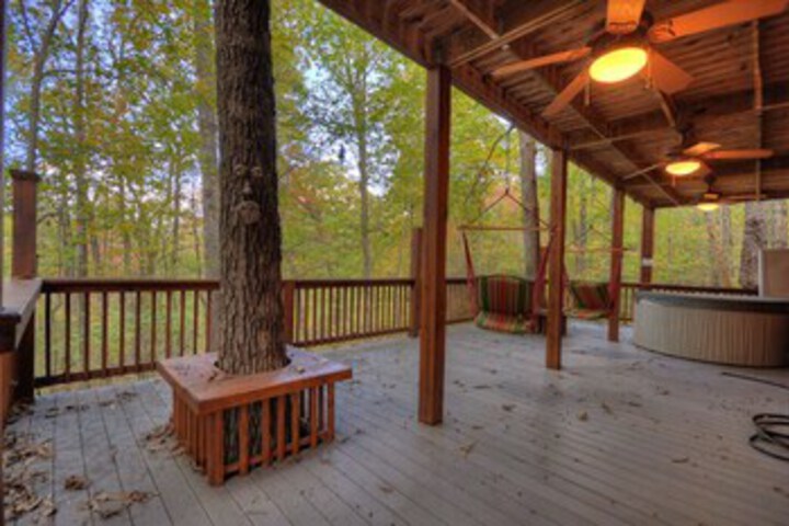 Terrace/Patio 2 of 29