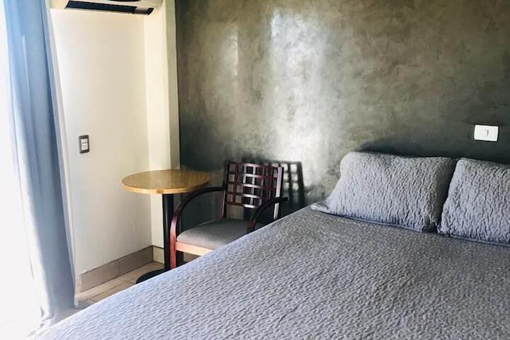 Room 15 of 46