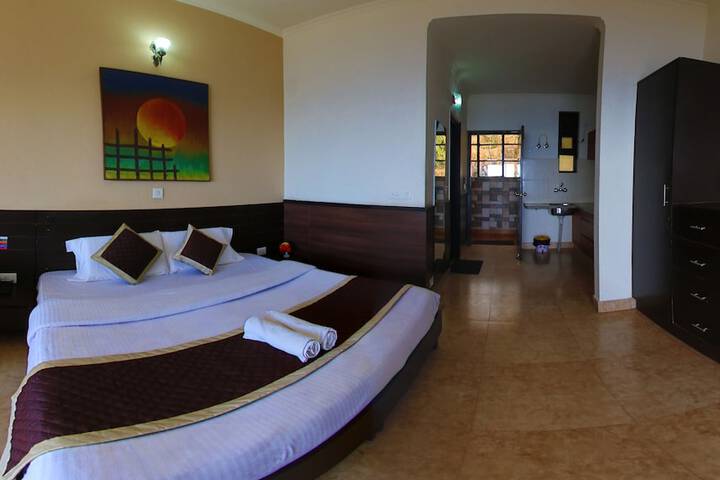 Room 6 of 46