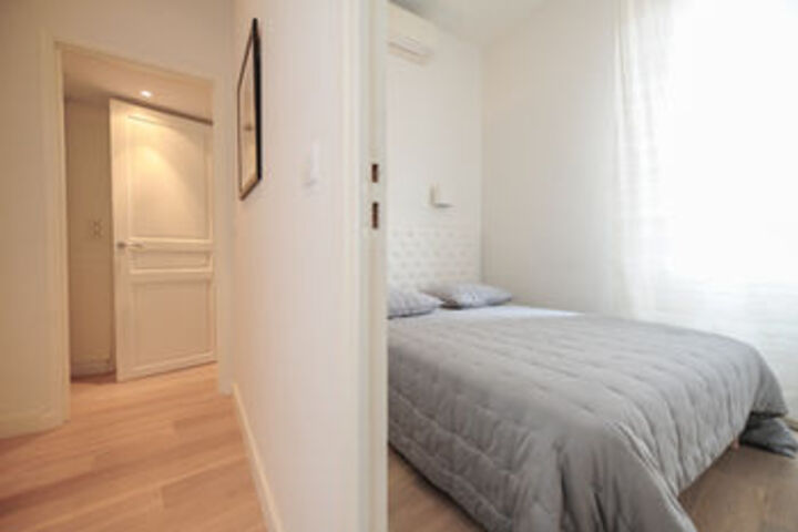 Room 20 of 64