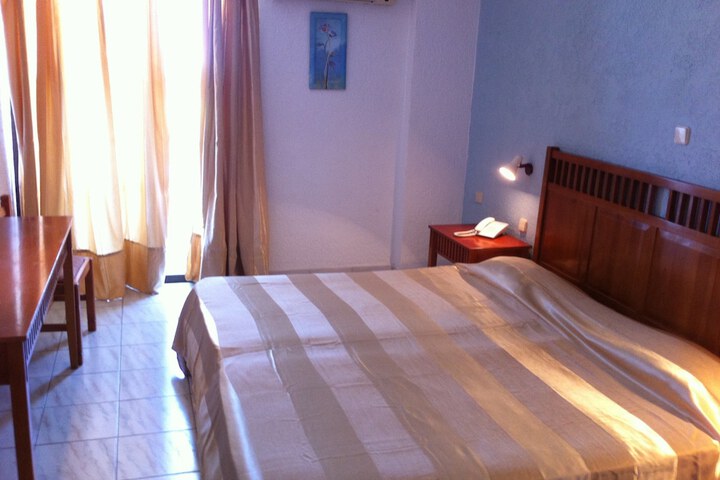 Room 19 of 45