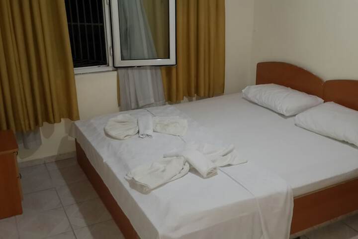 Room 38 of 105