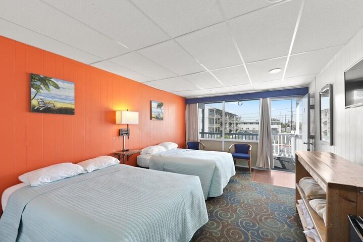 Room 4 of 31