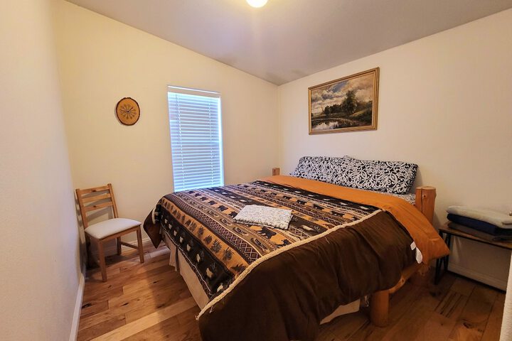 Room 3 of 37