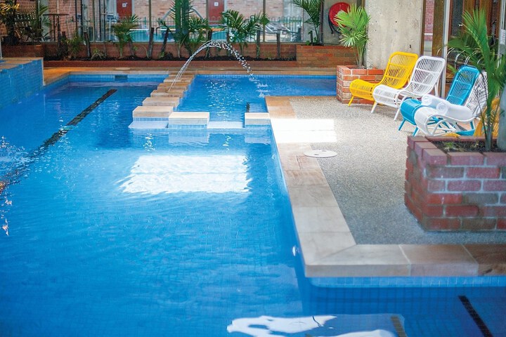 Pool 78 of 99