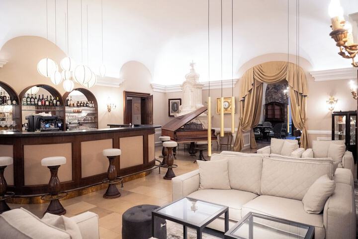 Lobby Photos