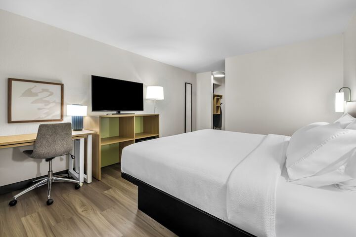 Room 12 of 49