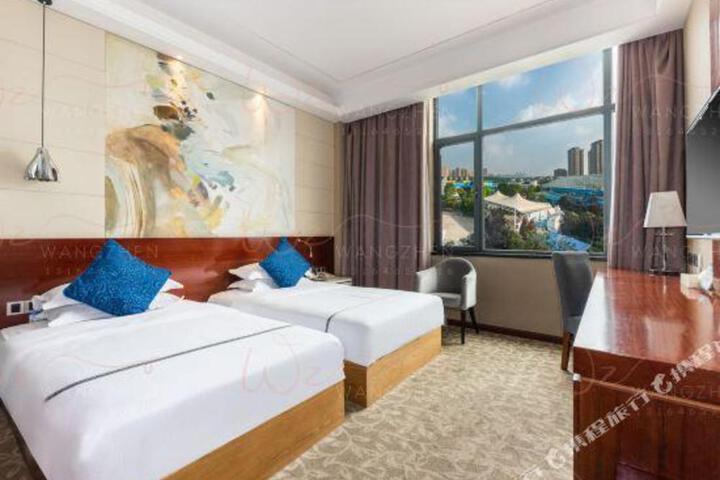 Ocean Style Holiday Hotel (Wuhan Polar Ocean World)