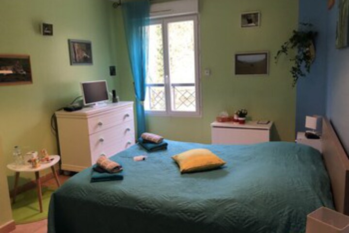 Room 15 of 16
