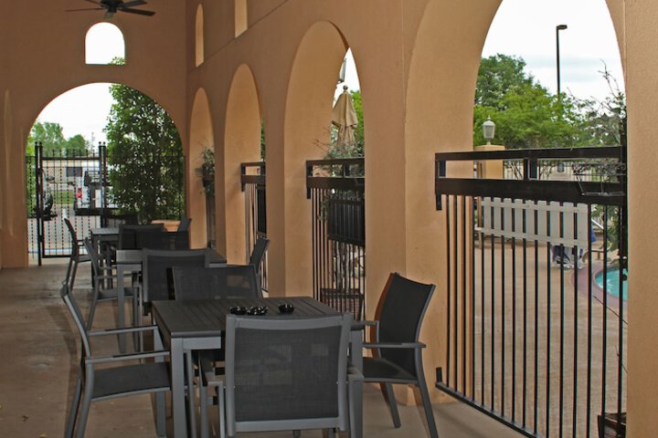BBQ/picnic area