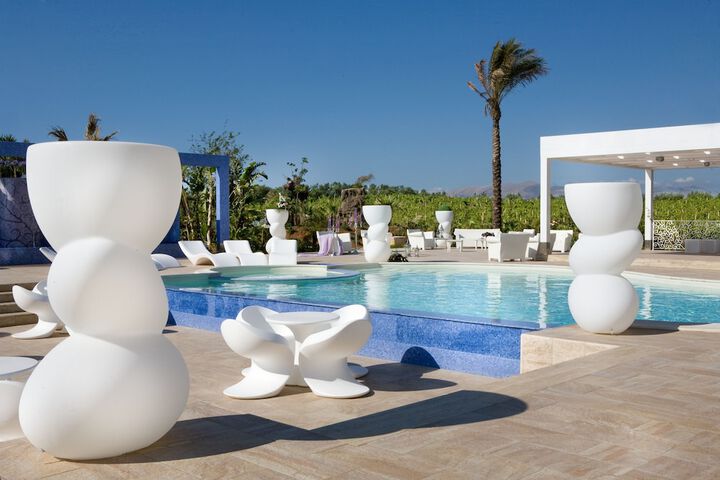 Pool Hotel