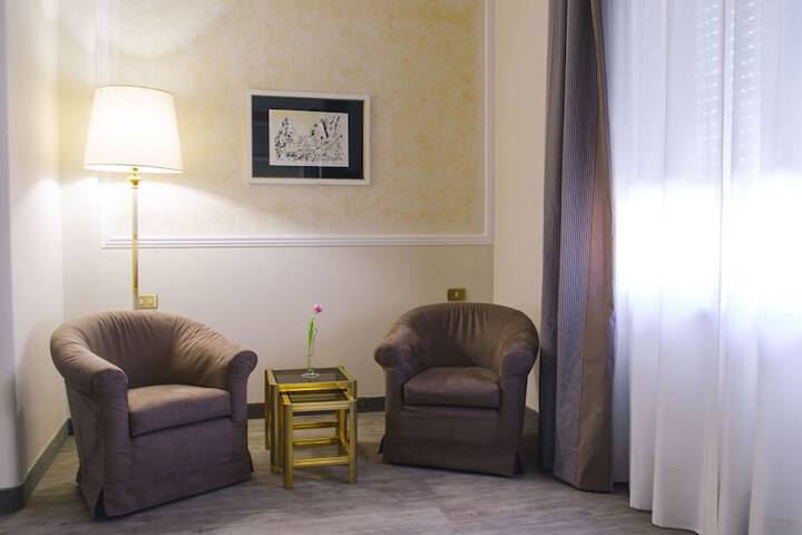 Room 16 of 47