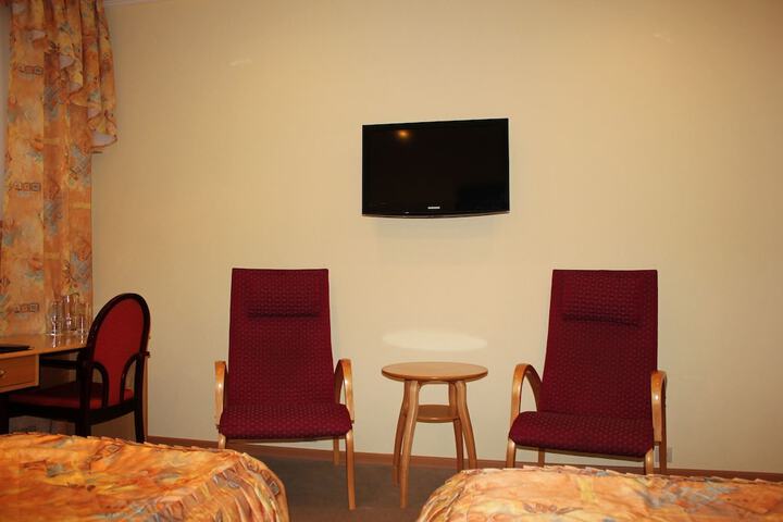 Room 19 of 108