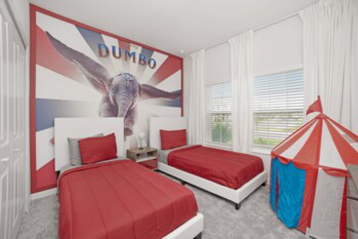 Room 39 of 53