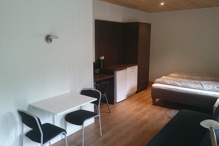 Room 4 of 14