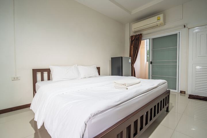 Room 21 of 72