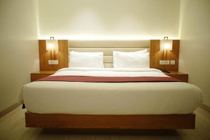 Room 2 of 24