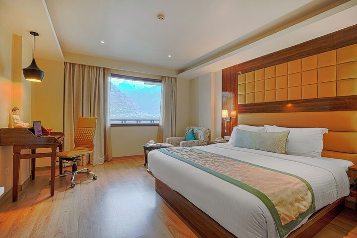 Room 14 of 35