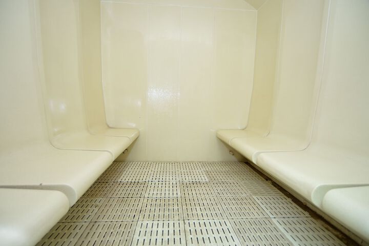 Room 40 of 79