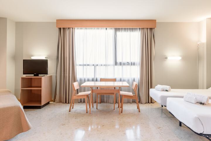 Room 5 of 57