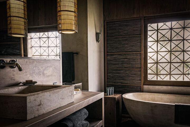 Bath Photo