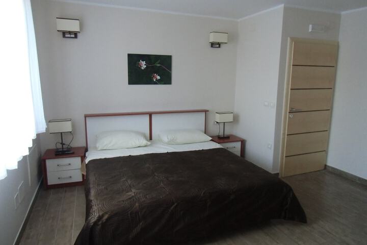 Room 7 of 54