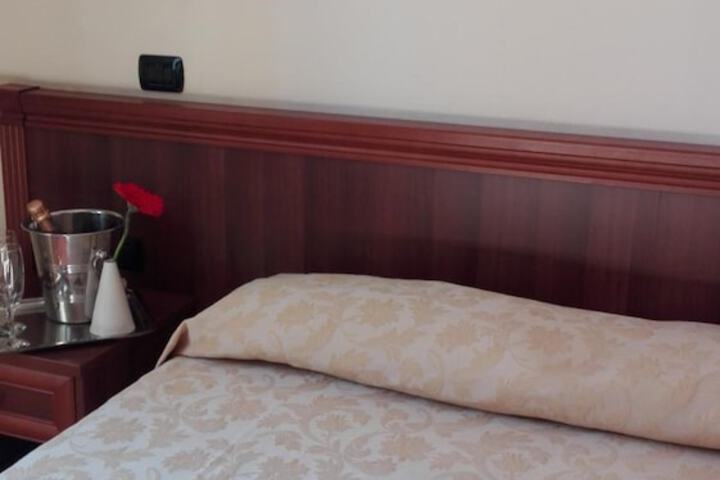 Room 29 of 68