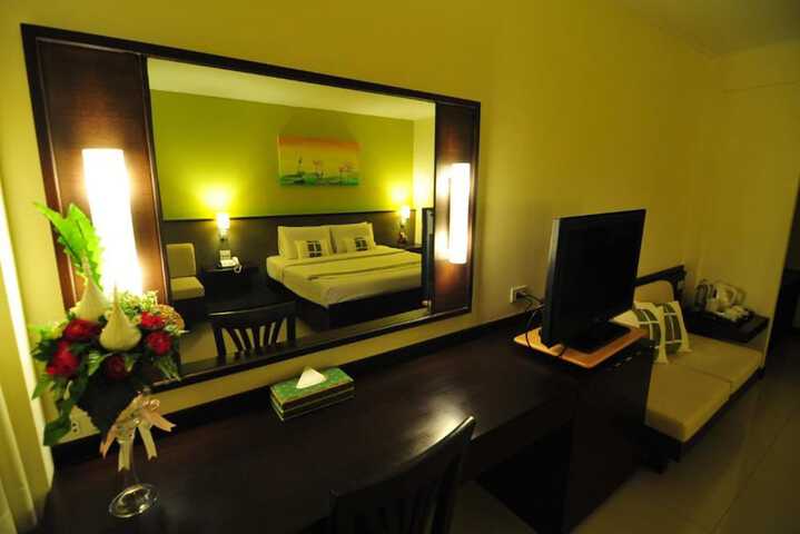 Room 15 of 31