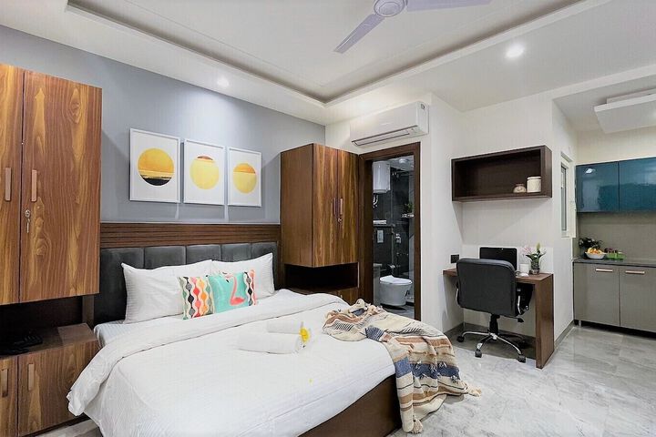 Room 15 of 17