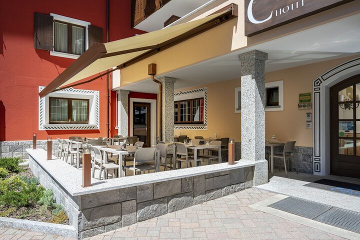 Hotel 66 of 67