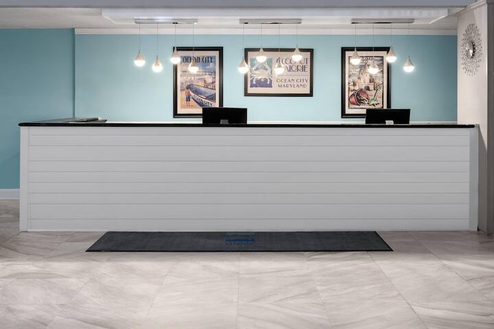 Guest Lobby
