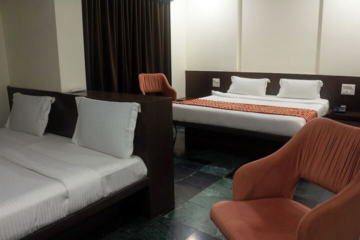 Room 14 of 94