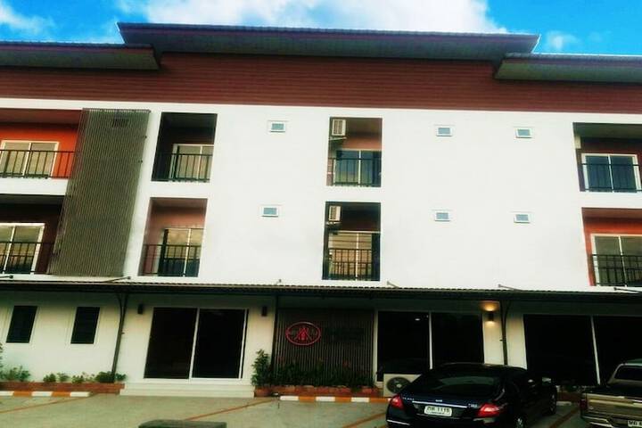 Hughomestay Hotel