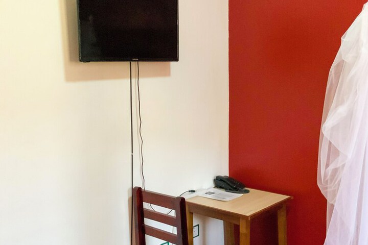Room 107 of 226