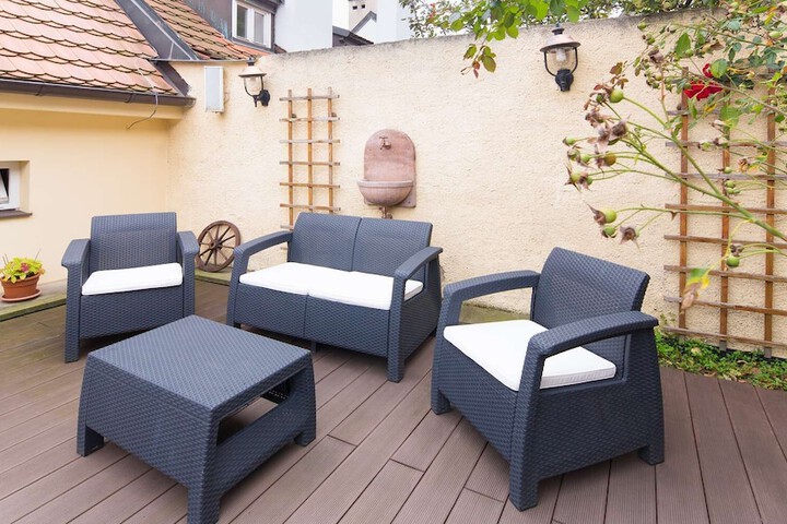 Terrace/Patio 10 of 11