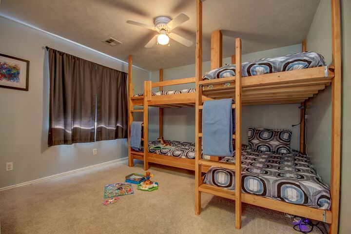 Room 6 of 39