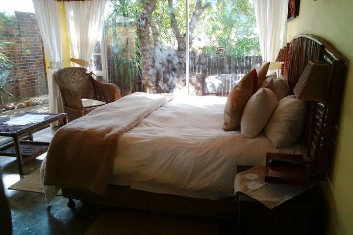 Room 2 of 52