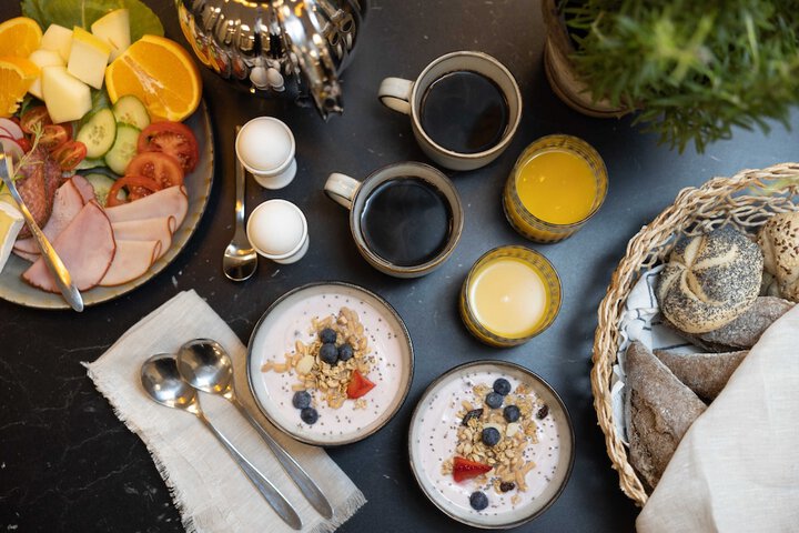 Breakfast/Coffee Service 46 of 48