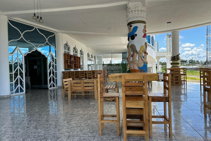 Hotel 70 of 74