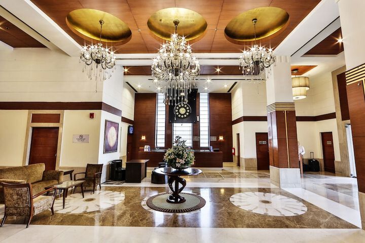 Hotel Lobby